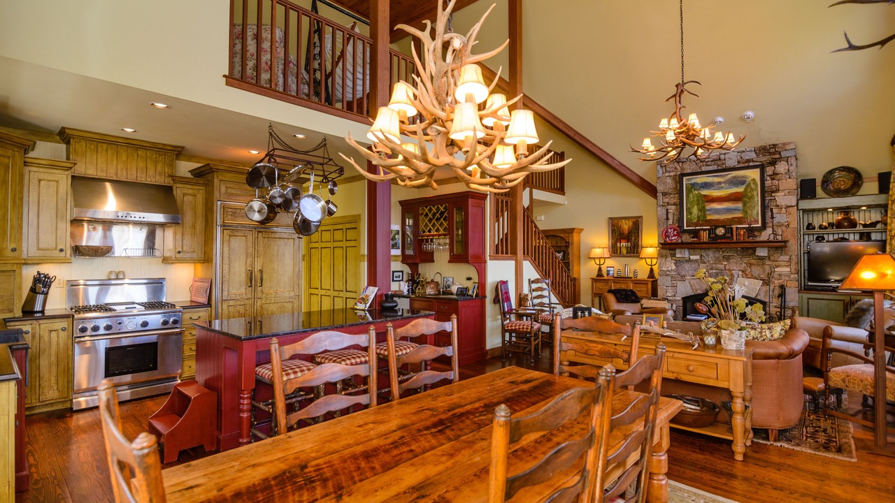Photo of Others in Lake Toxaway