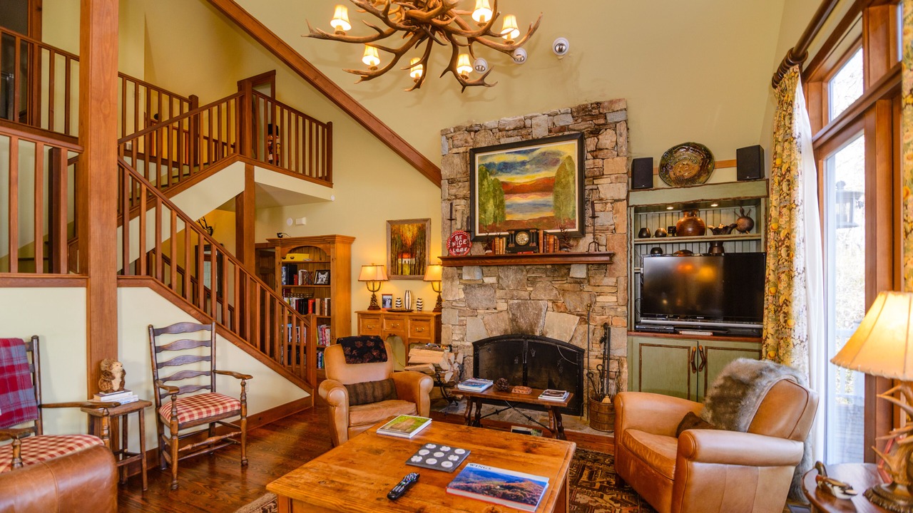 Photo of Livingroom in Lake Toxaway