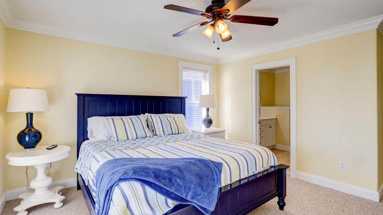 Photo of Bedroom in Wilmington Beach