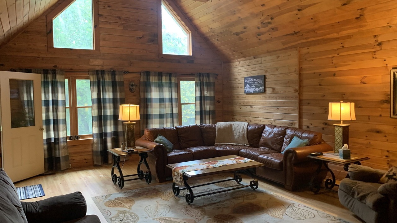 Photo of Bedroom in Cherokee