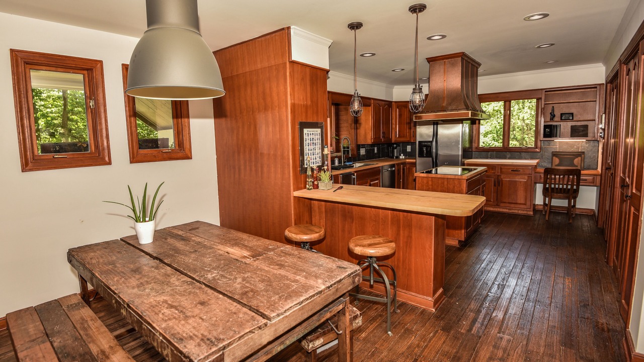 Photo of Kitchen in Leasburg