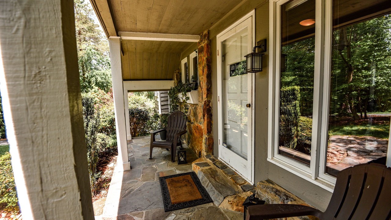 Photo of Patio Balcony in Leasburg