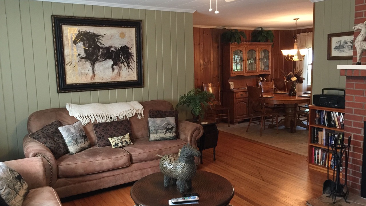 Photo of Livingroom in Arden