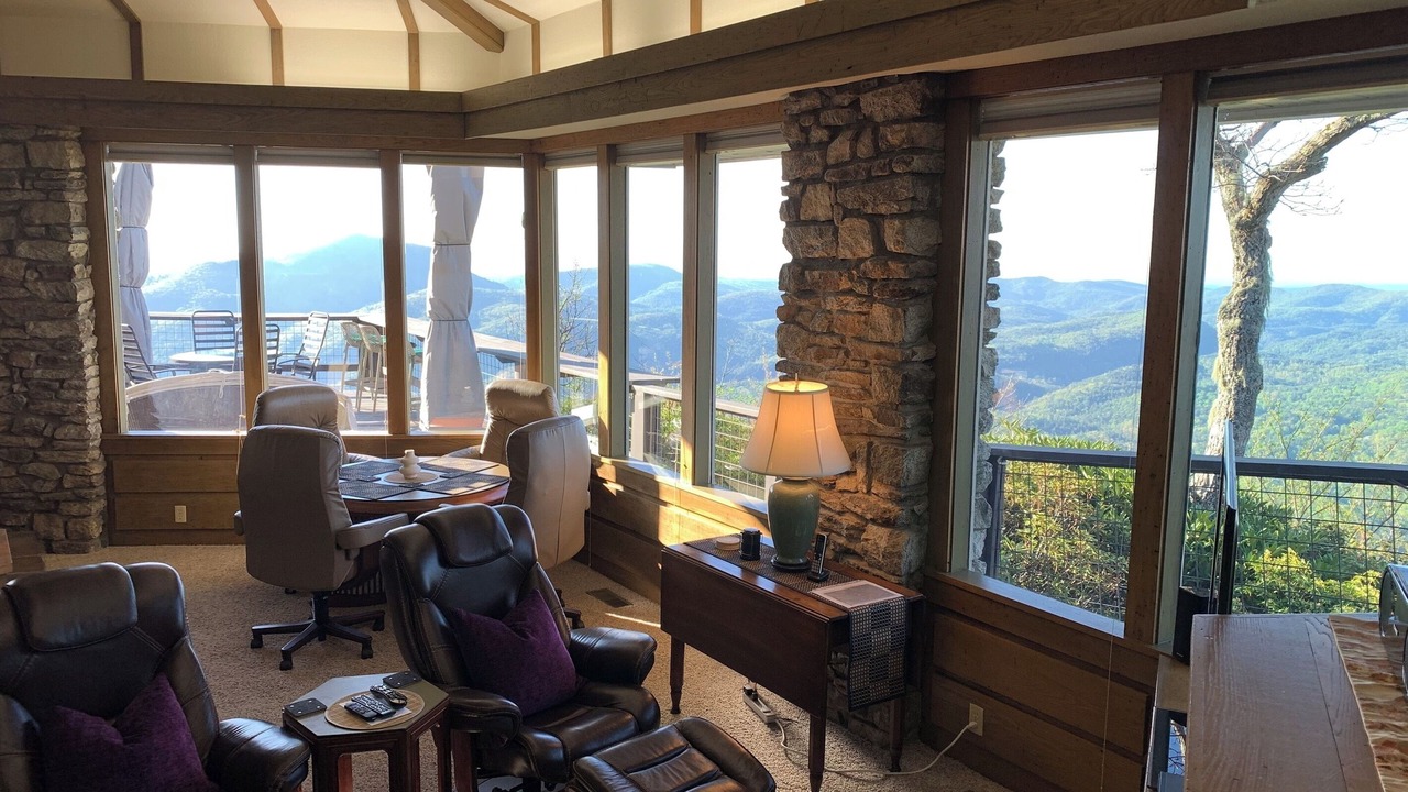 Photo of Bedroom in Cashiers