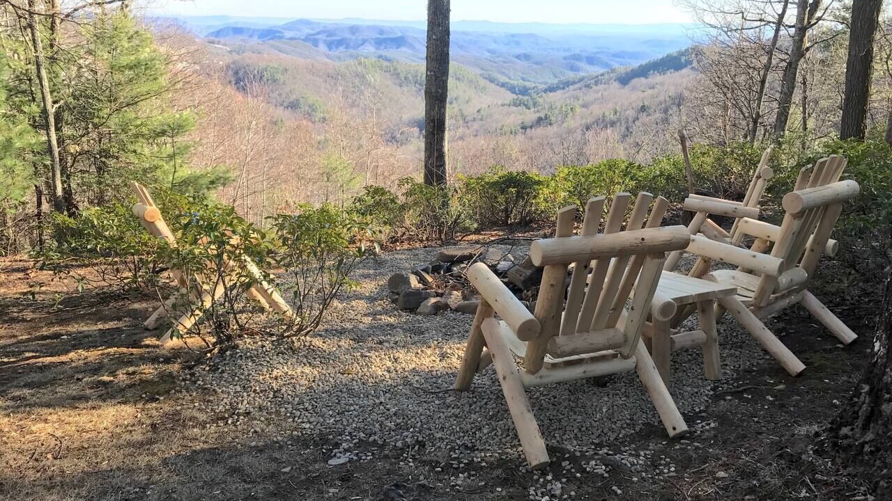 Photo of Others in Apple Ridge