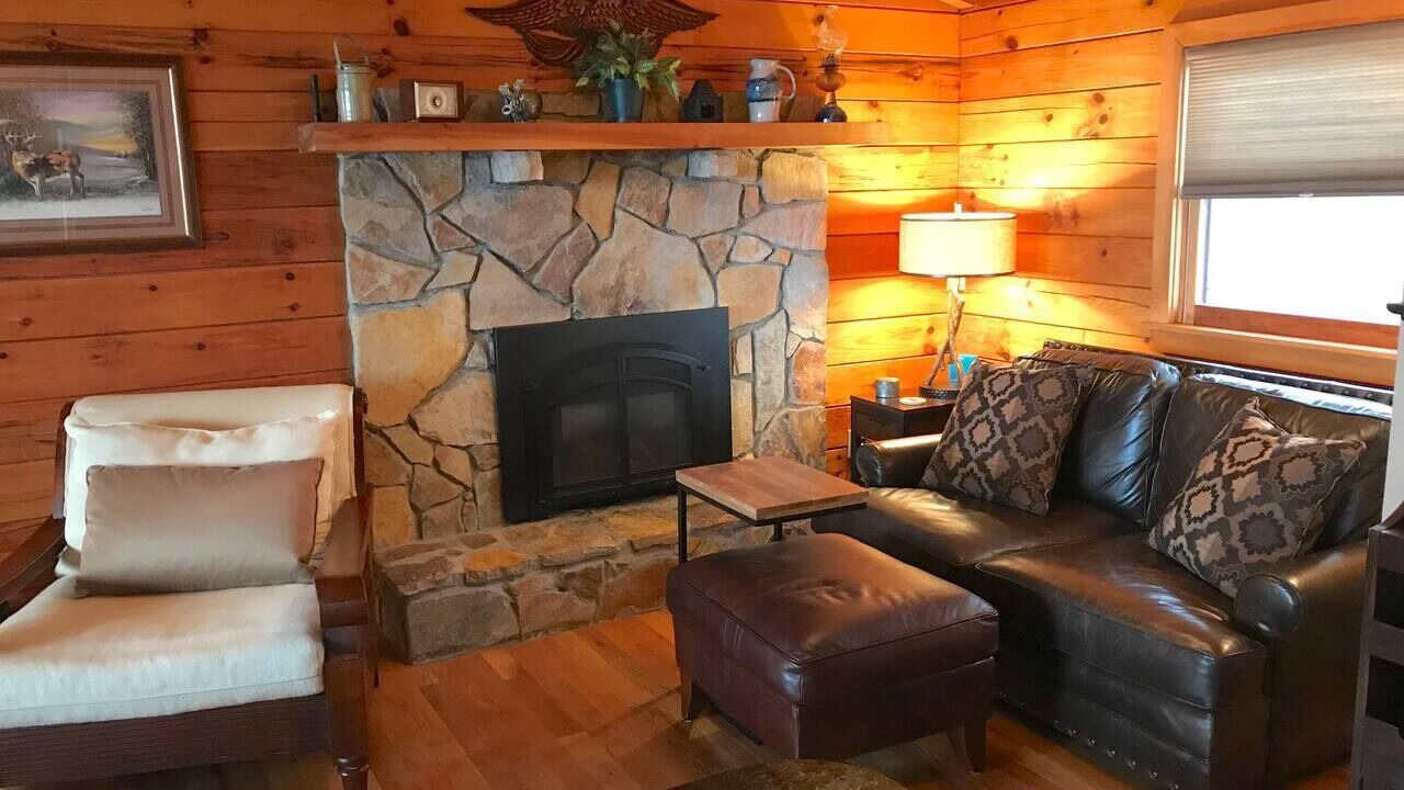 Photo of Livingroom in Apple Ridge