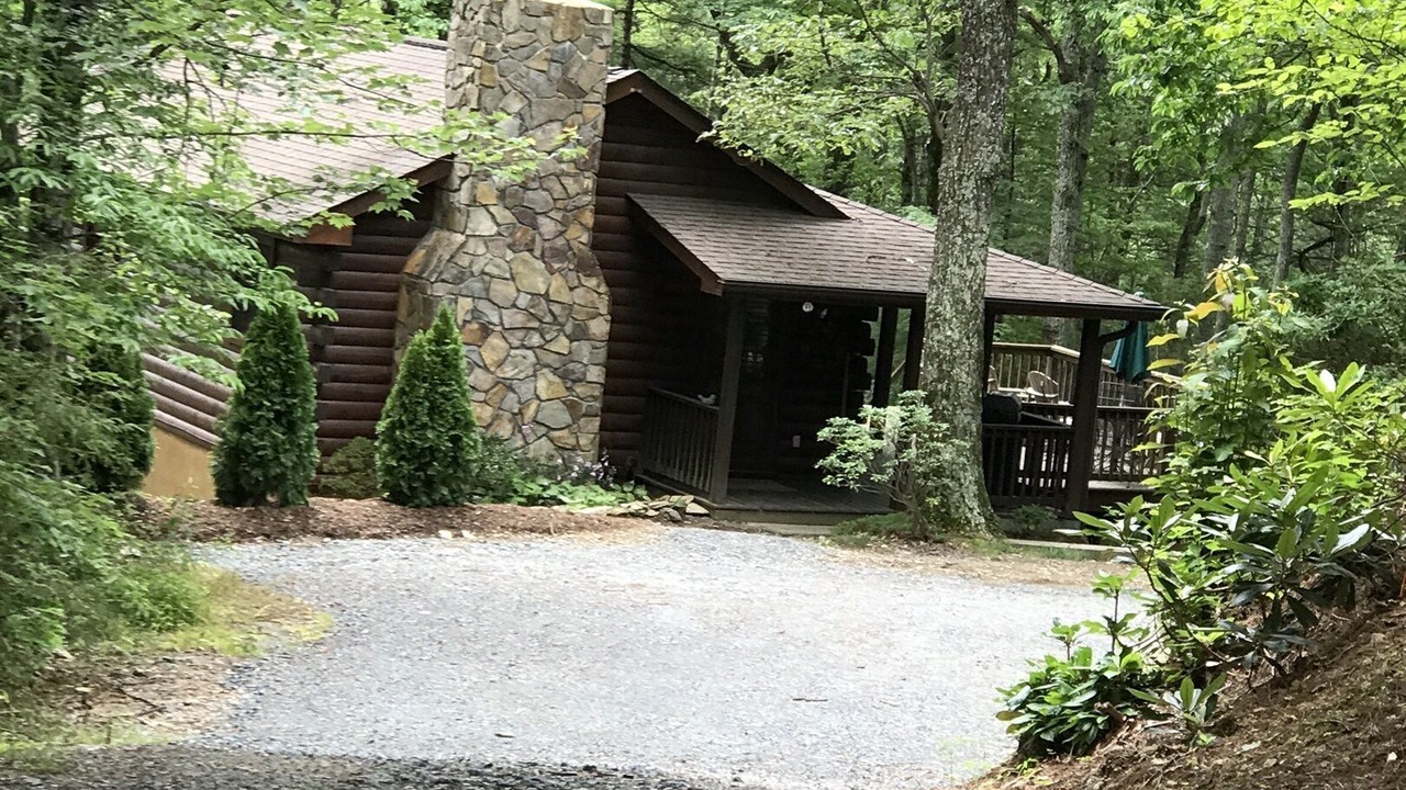 Photo of Others in Apple Ridge