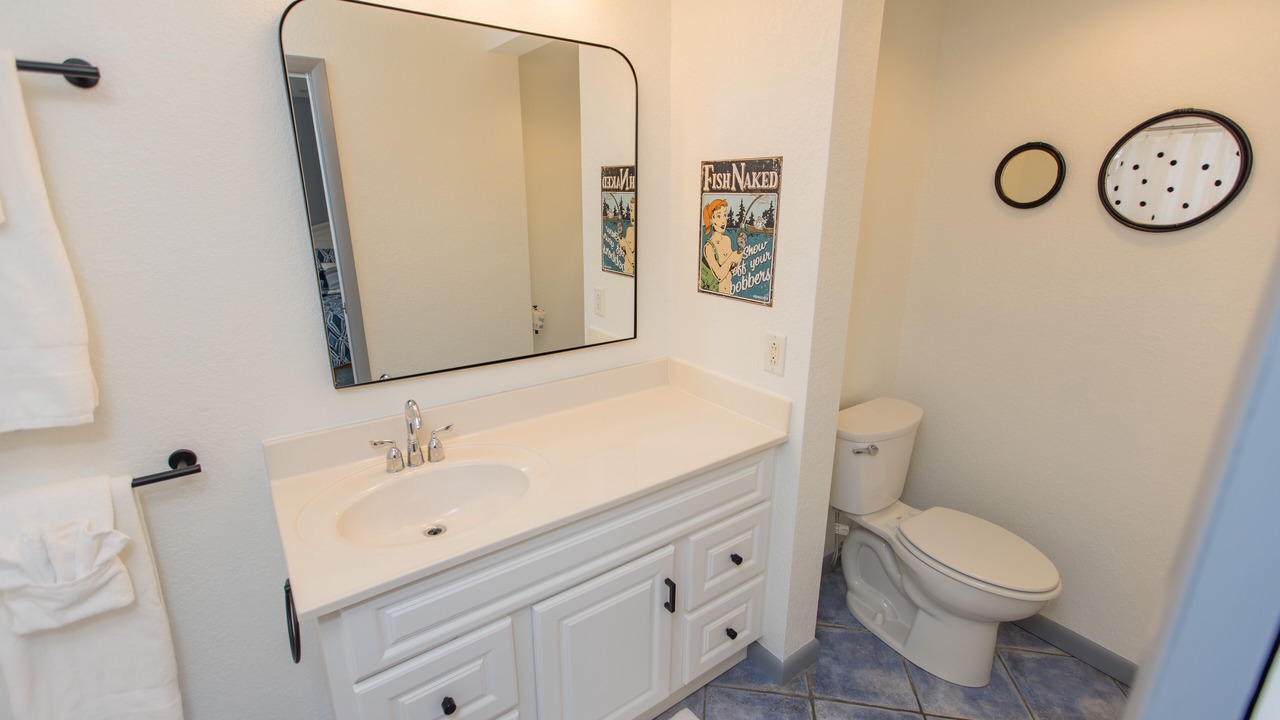 Photo of Bathroom in Kill Devil Hills