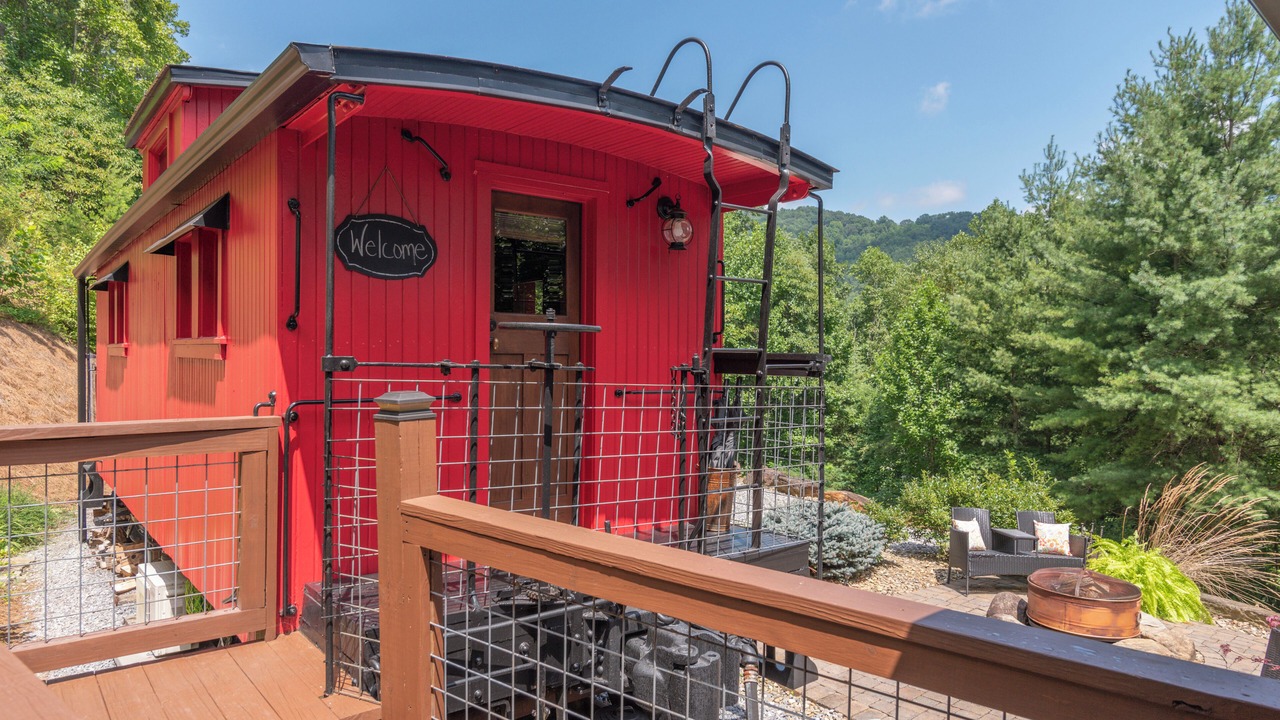 Photo of Patio Balcony in Waynesville