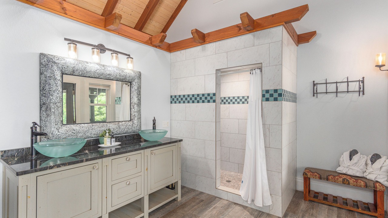 Photo of Bathroom in Waynesville