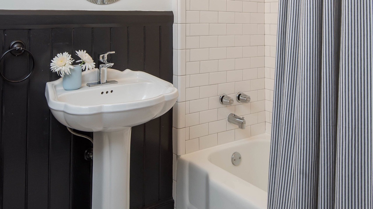 Photo of Bathroom in Hendersonville