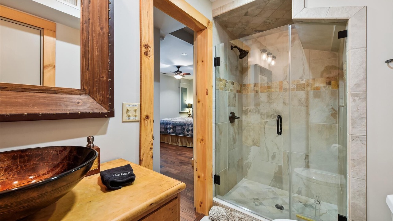 Photo of Bathroom in Blowing Rock