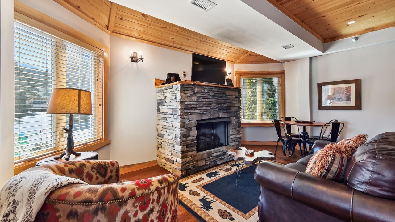 Photo of Livingroom in Blowing Rock