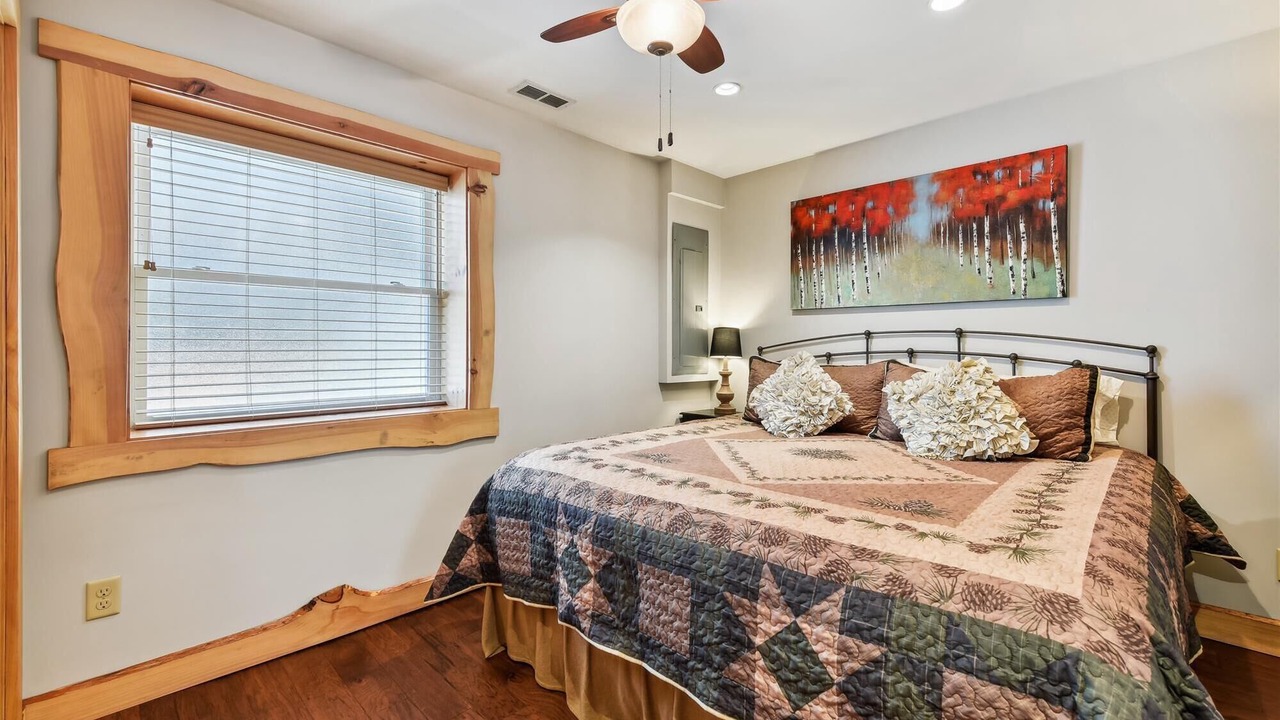 Photo of Bedroom in Blowing Rock