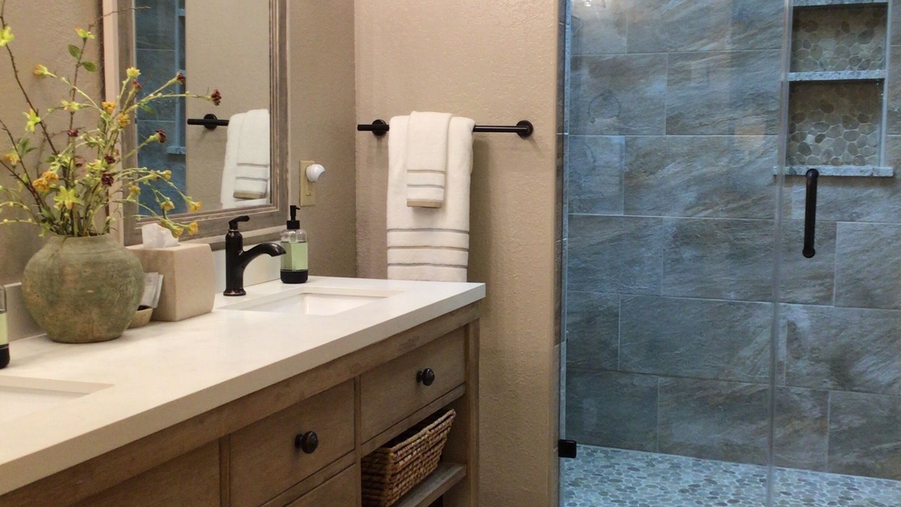 Photo of Bathroom in Beech Mountain