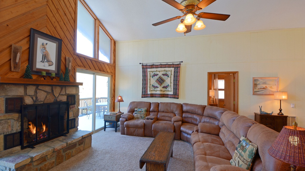 Photo of Livingroom in Beech Mountain