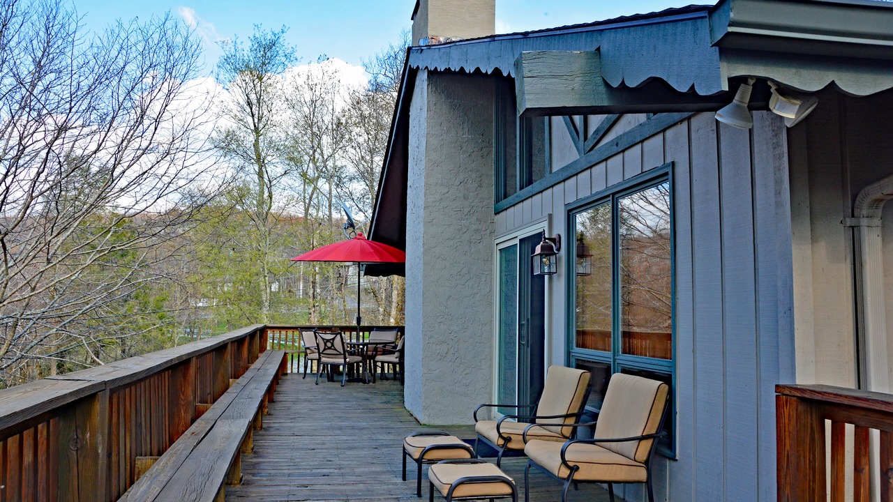 Photo of Patio Balcony in Beech Mountain