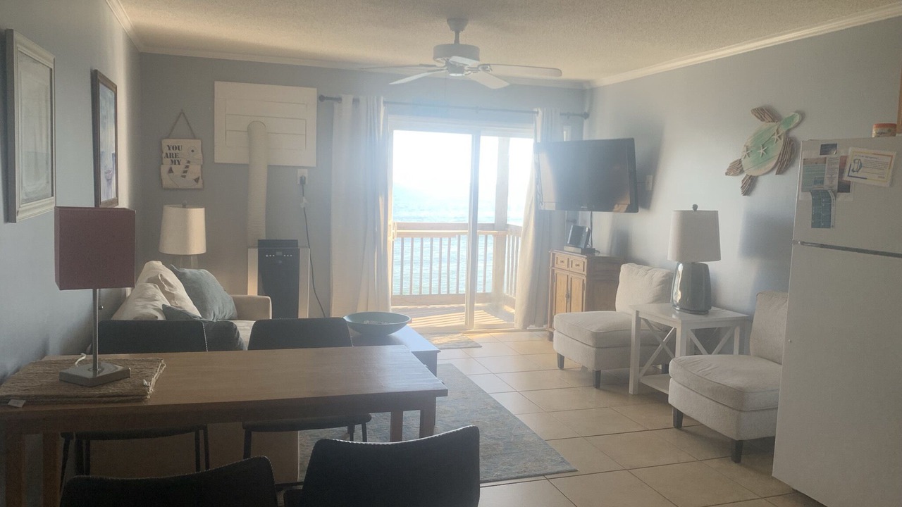 Photo of Livingroom in Sneads Ferry