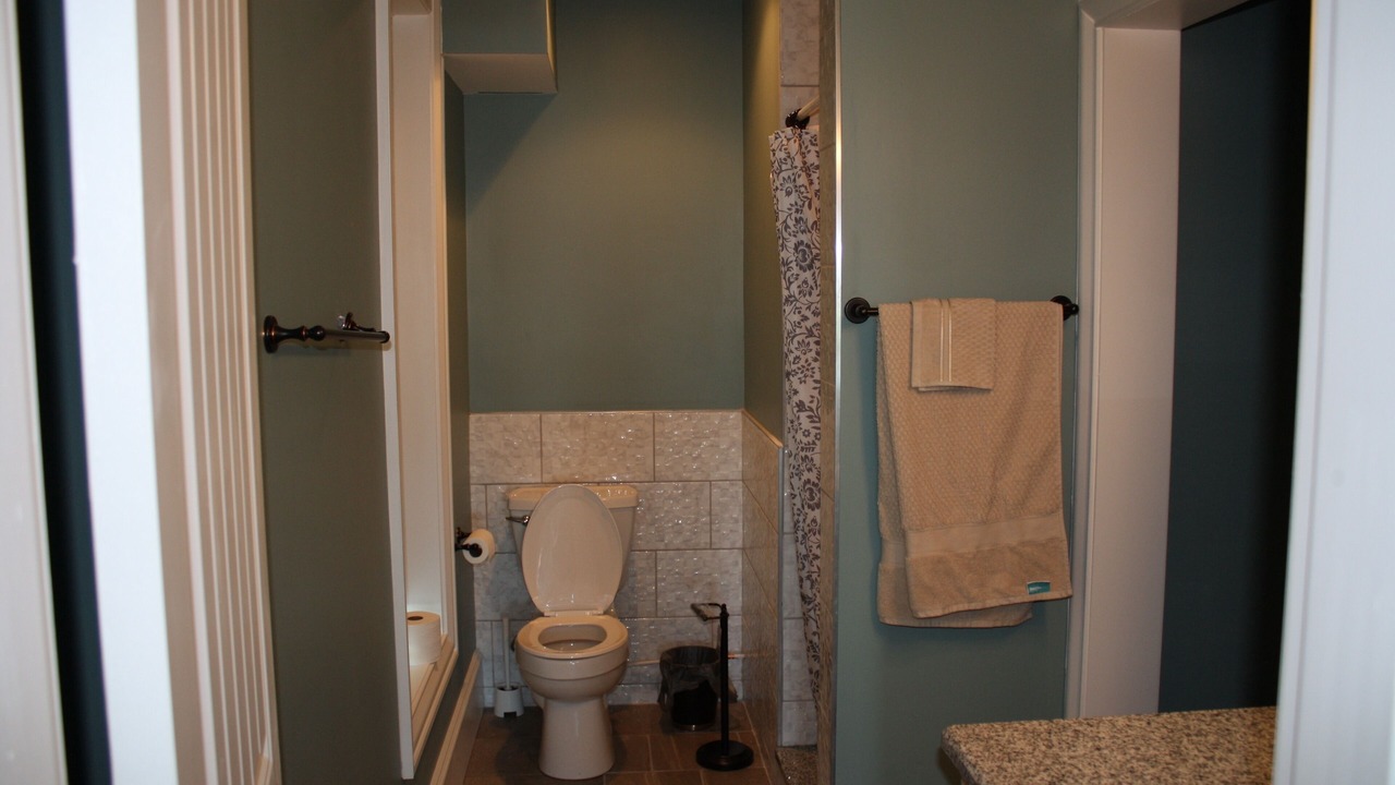 Photo of Bathroom in Mayhew