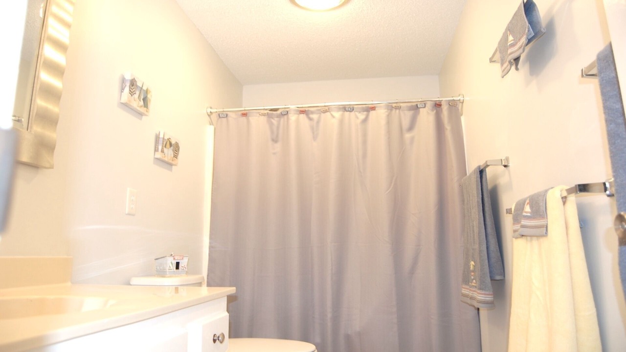 Photo of Bathroom in Emerald Isle