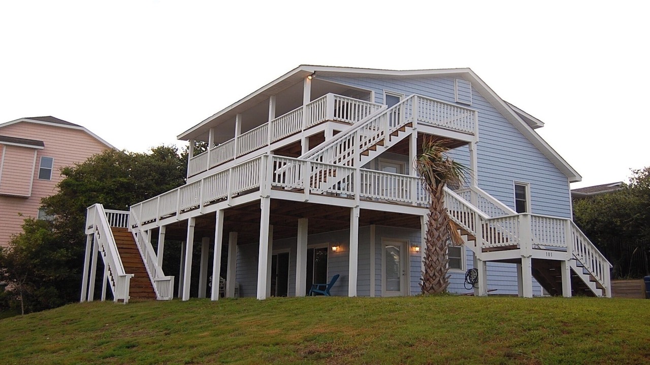 Photo of Others in Emerald Isle