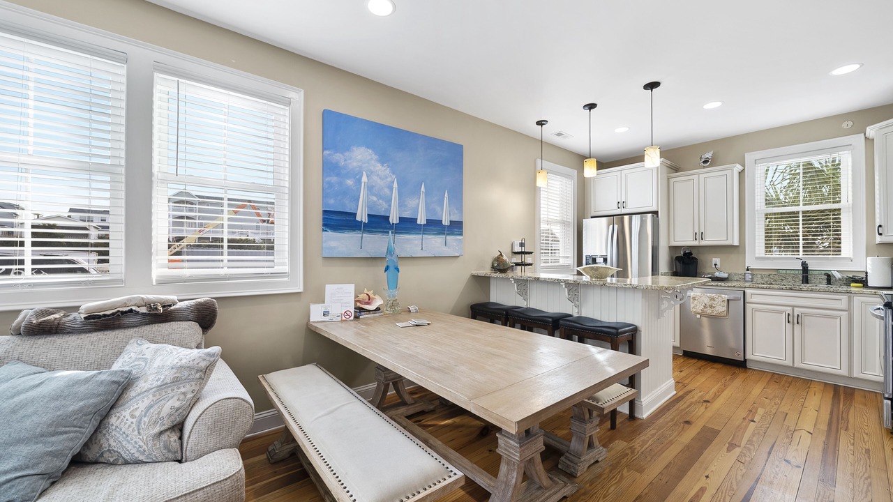 Photo of Bedroom in Atlantic Beach