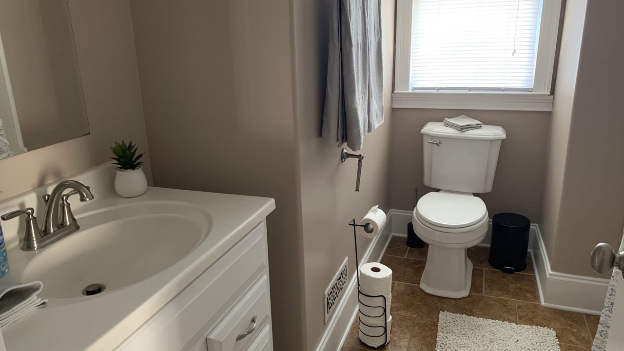 Photo of Bathroom in Hope Gardens
