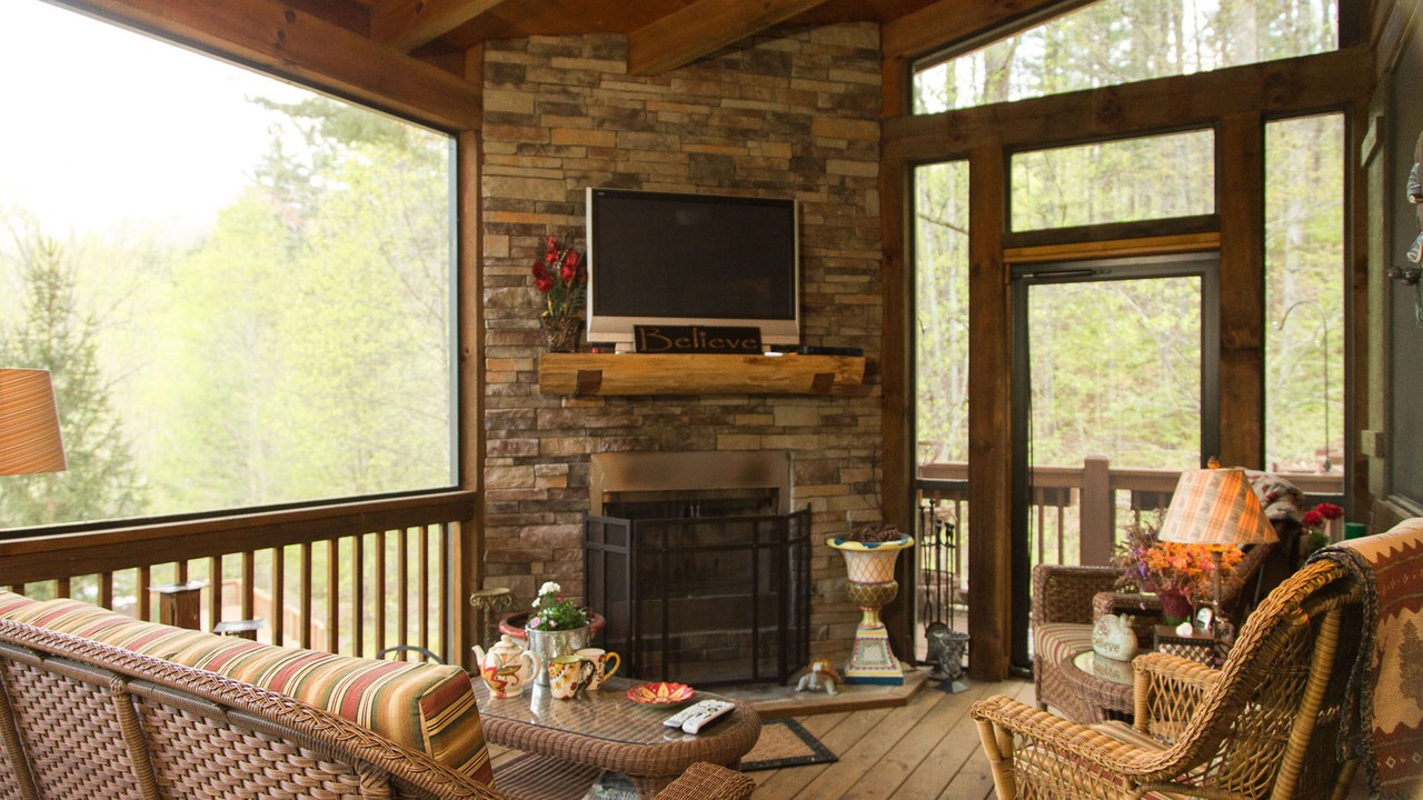 Photo of Livingroom in Bear Lake Reserve