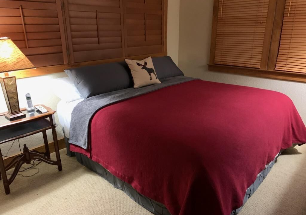Photo of Bedroom in Bear Lake Reserve
