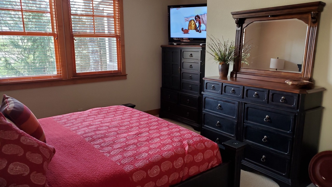 Photo of Bedroom in Bear Lake Reserve