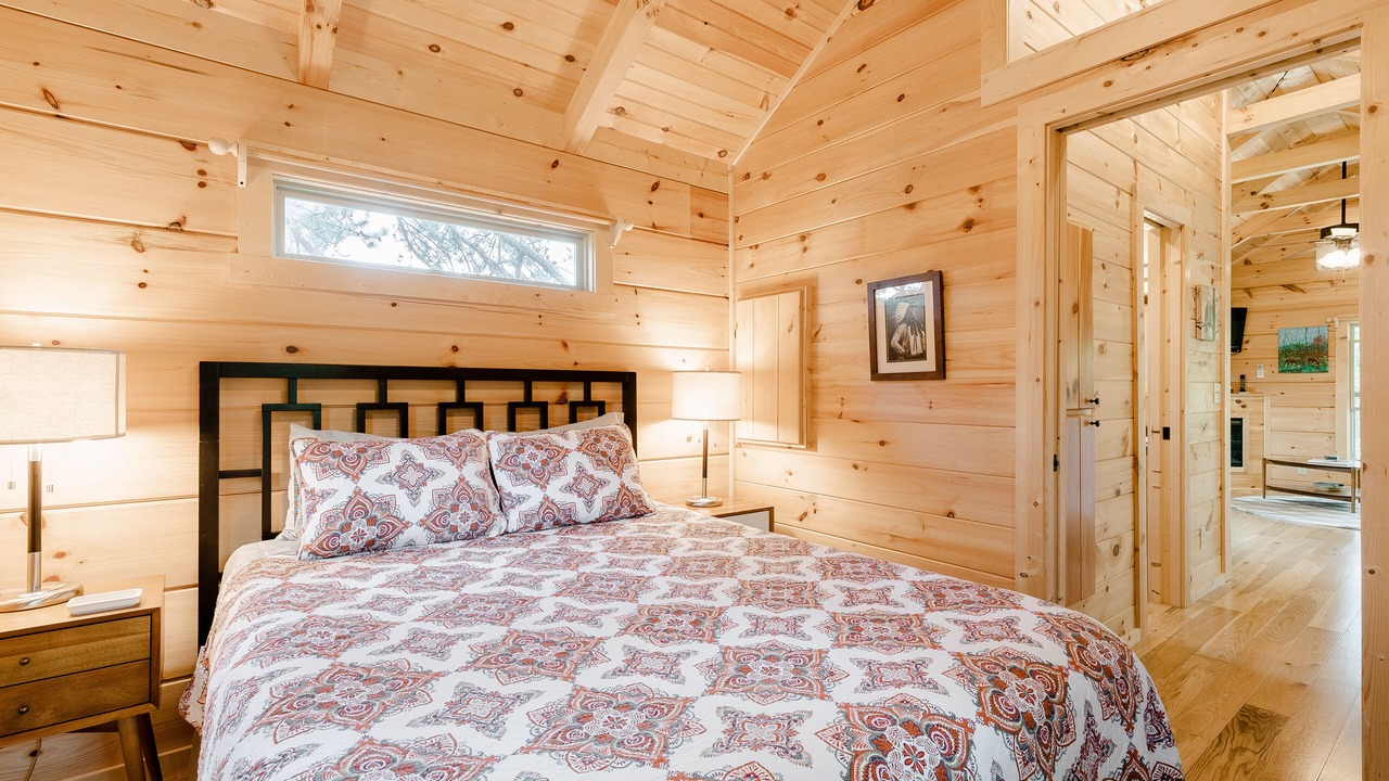Photo of Bedroom in Tryon