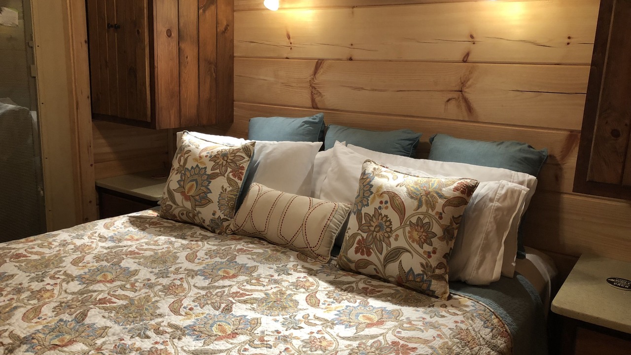 Photo of Bedroom in Rutherfordton