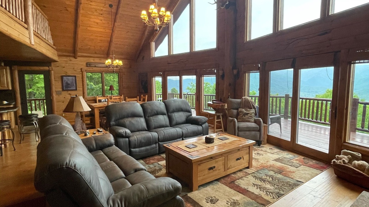 Photo of Livingroom in Whittier