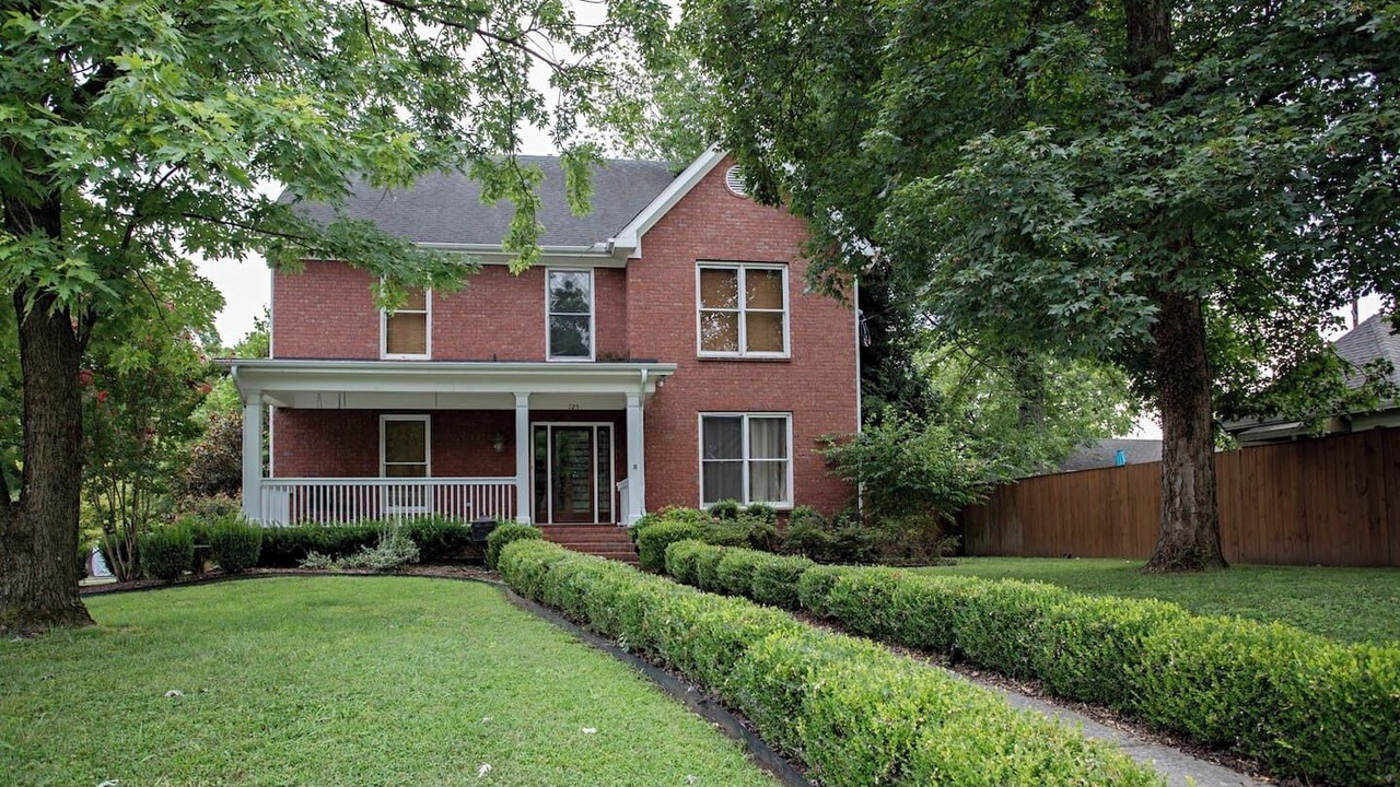 Photo of Outdoor in Woodland in Waverly