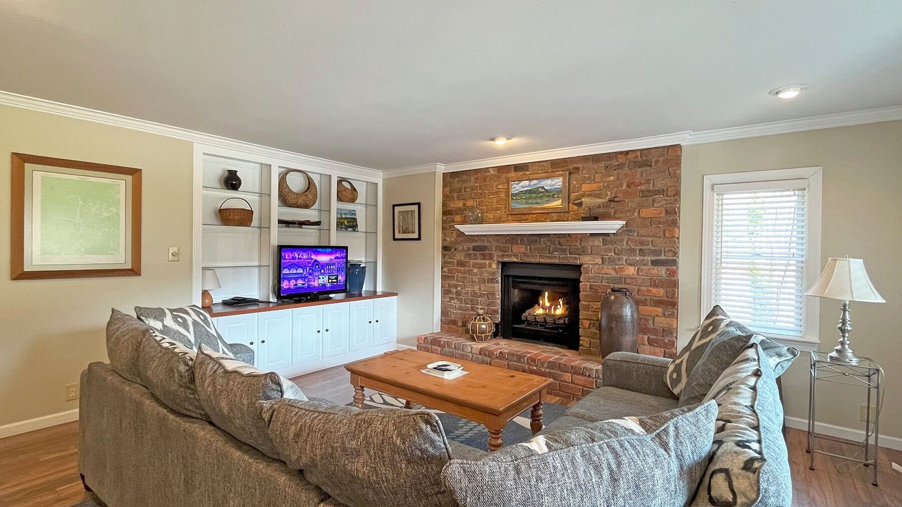 Photo of Livingroom in Lake Lure