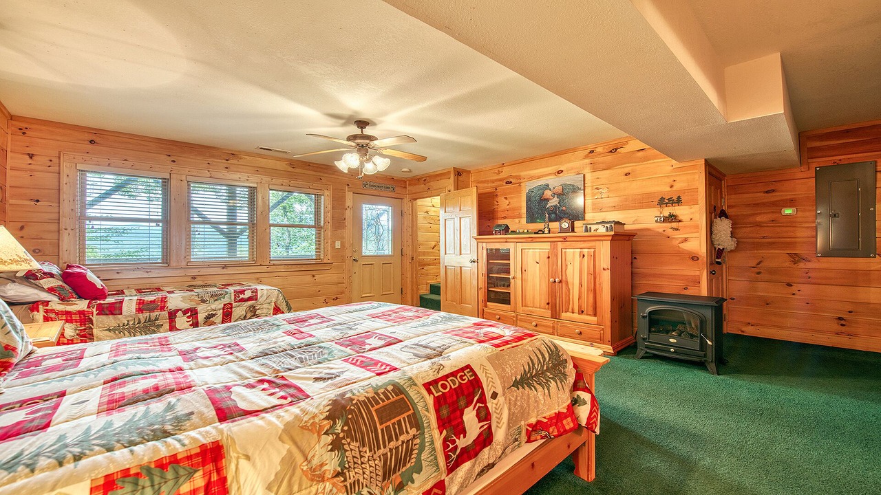 Photo of Bedroom in Waynesville