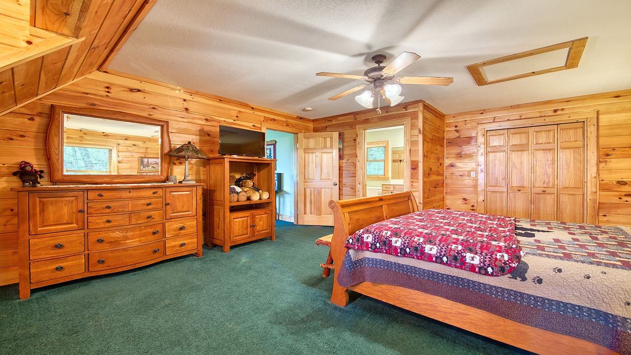 Photo of Bedroom in Waynesville