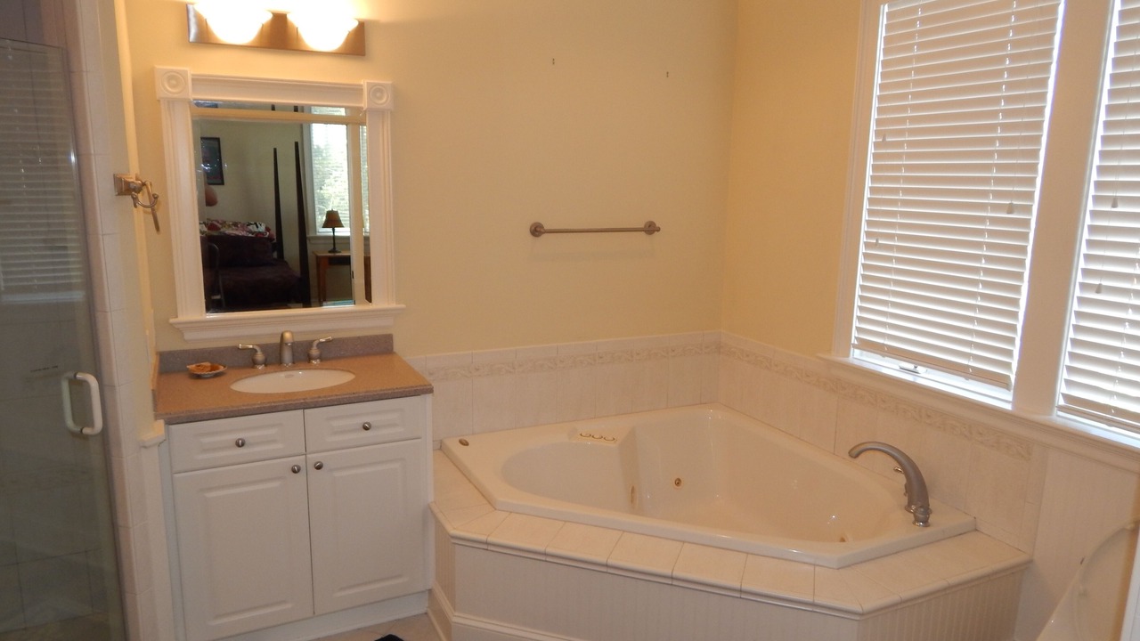 Photo of Bathroom in Wrightsville Beach