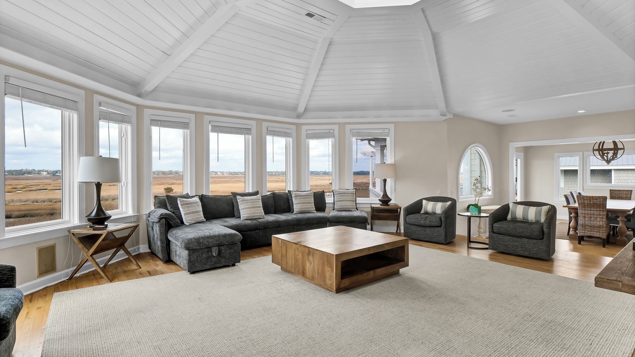 Photo of Bedroom in Shell Island