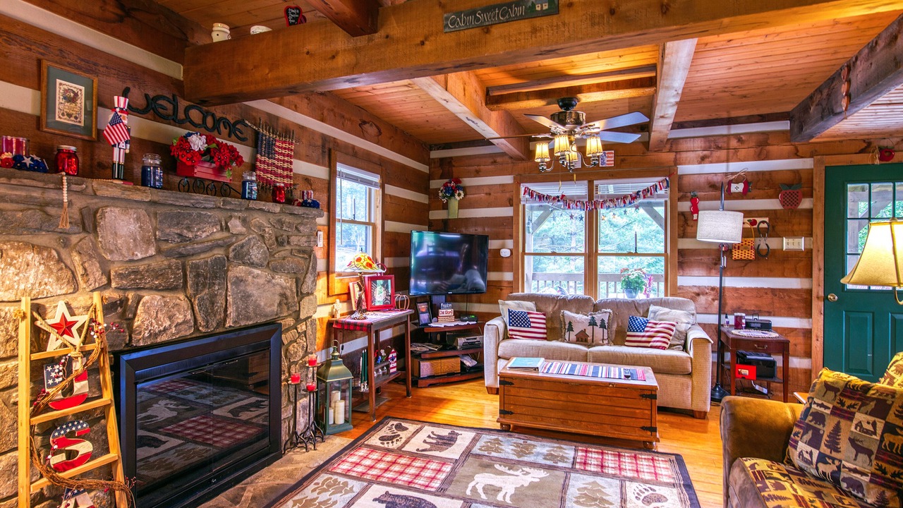 Photo of Livingroom in Maple Springs