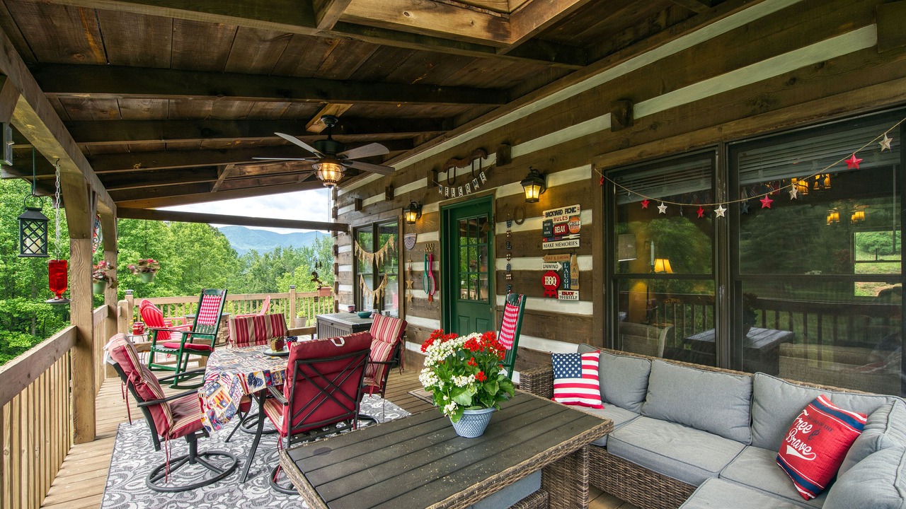 Photo of Outdoor in Maple Springs