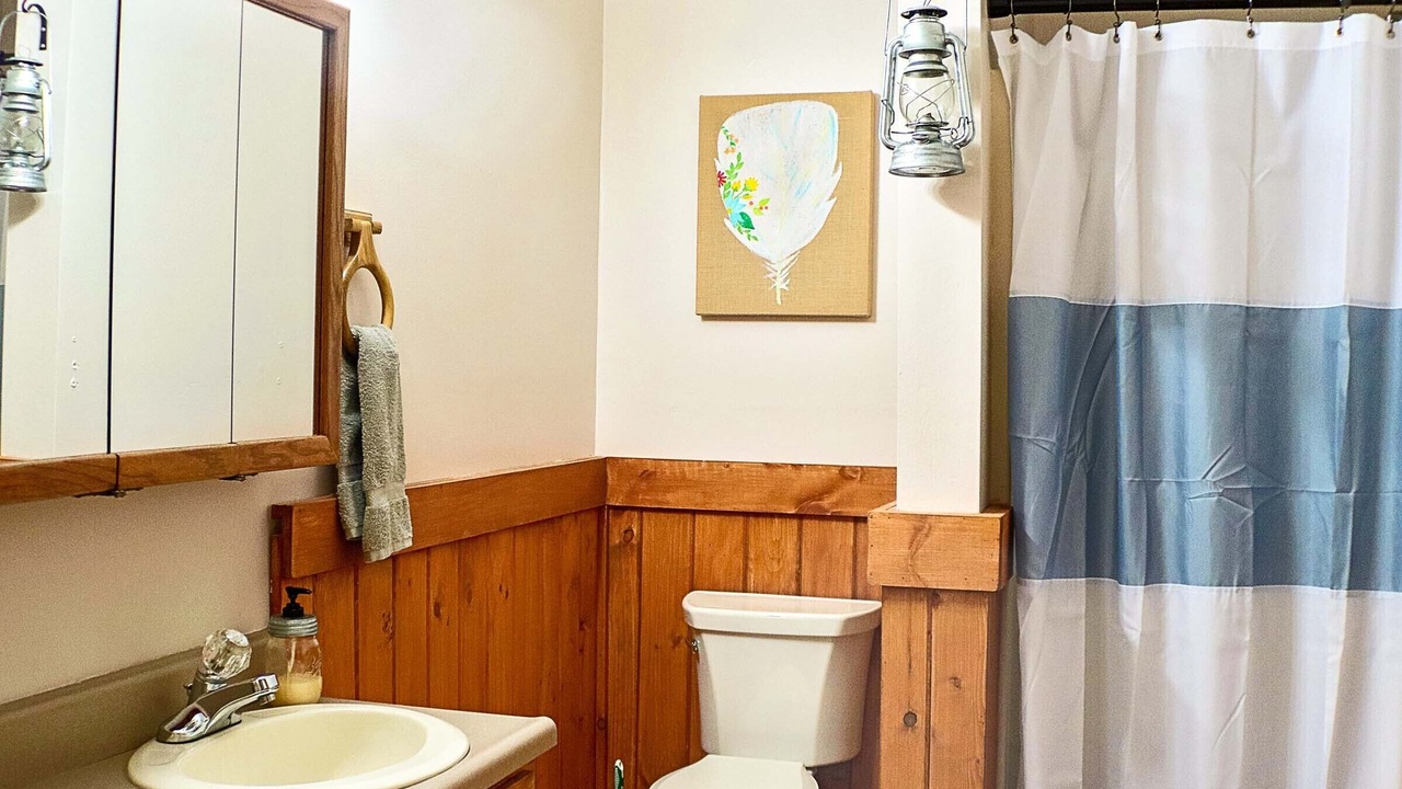 Photo of Bathroom in Whittier