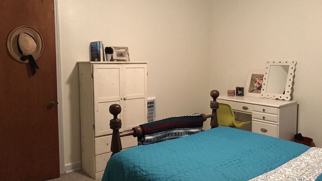 Photo of Bedroom in Robbinsville