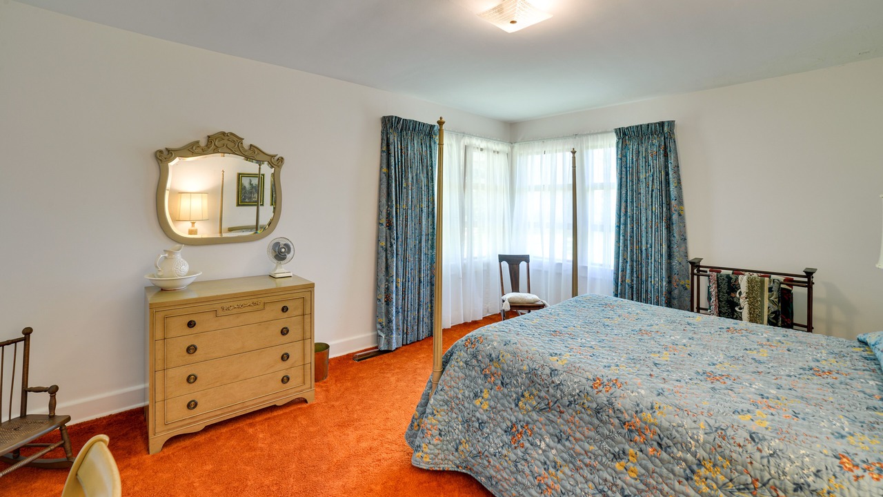 Photo of Bedroom in Morehead City