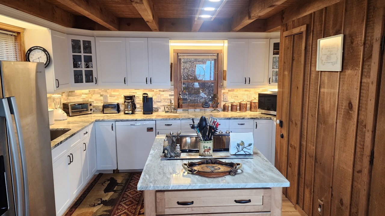 Photo of Kitchen in Maggie Valley