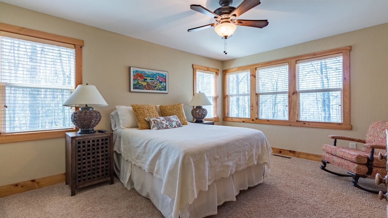 Photo of Bedroom in Sapphire