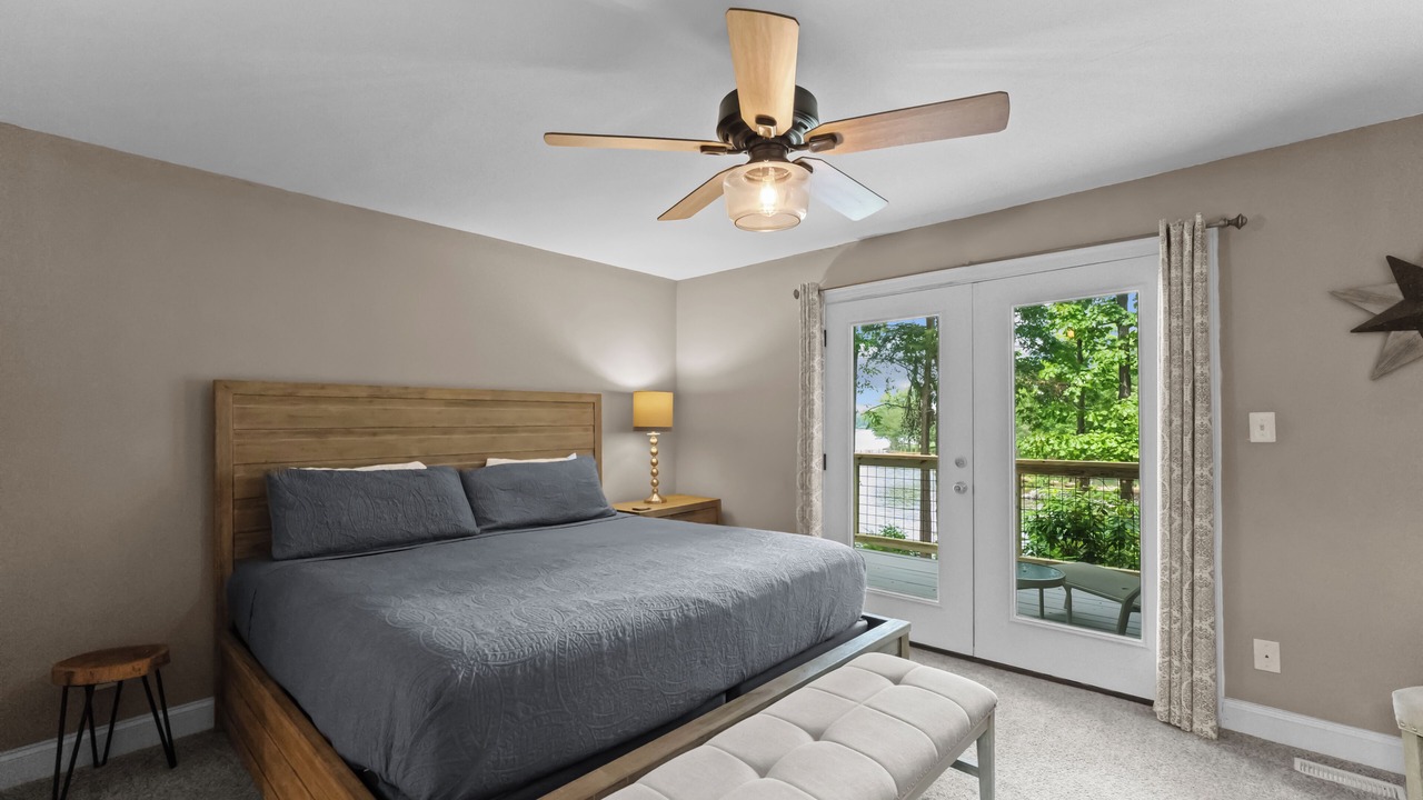 Photo of Bedroom in Lake Norman of Catawba