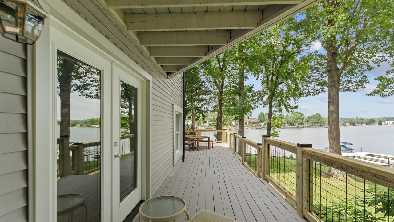 Photo of Patio Balcony in Lake Norman of Catawba