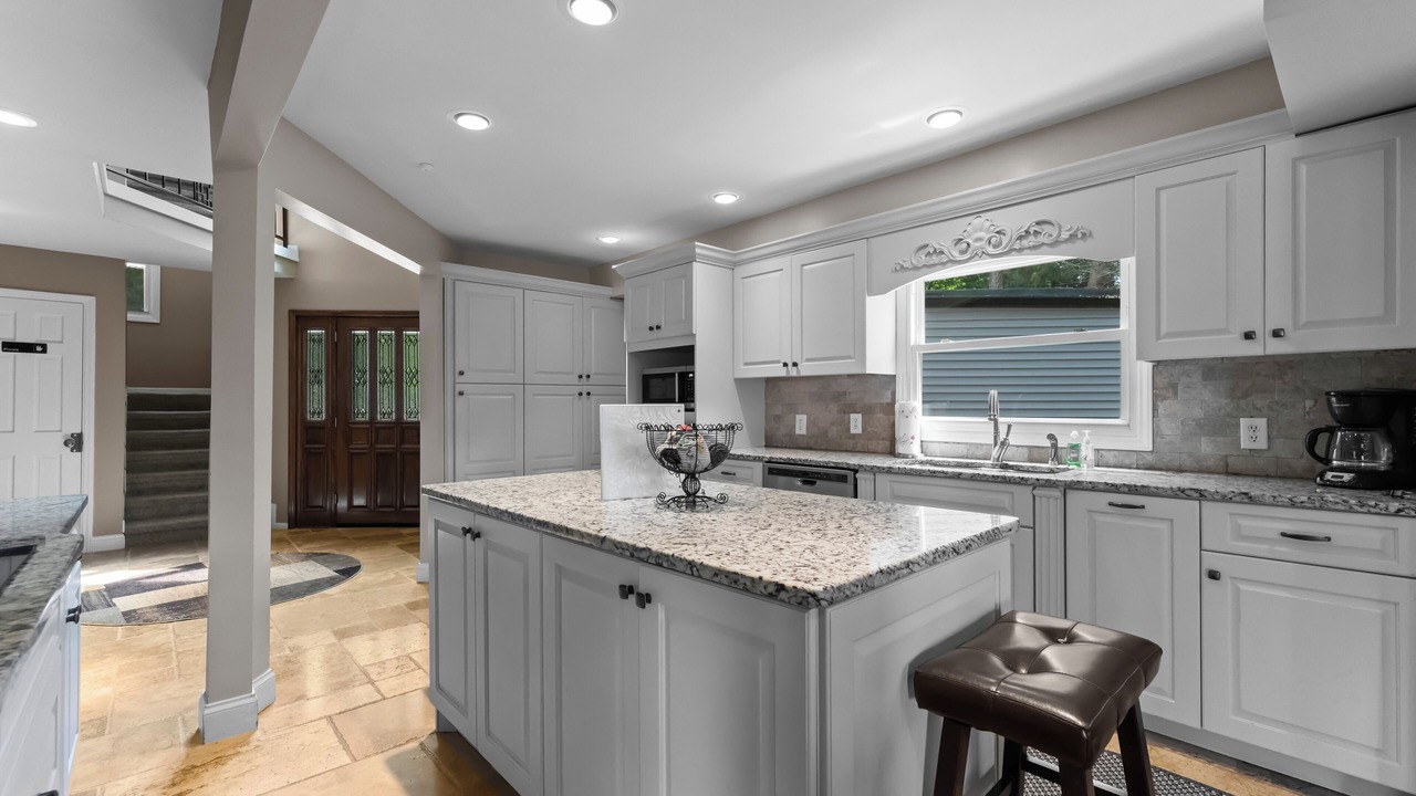 Photo of Kitchen in Lake Norman of Catawba