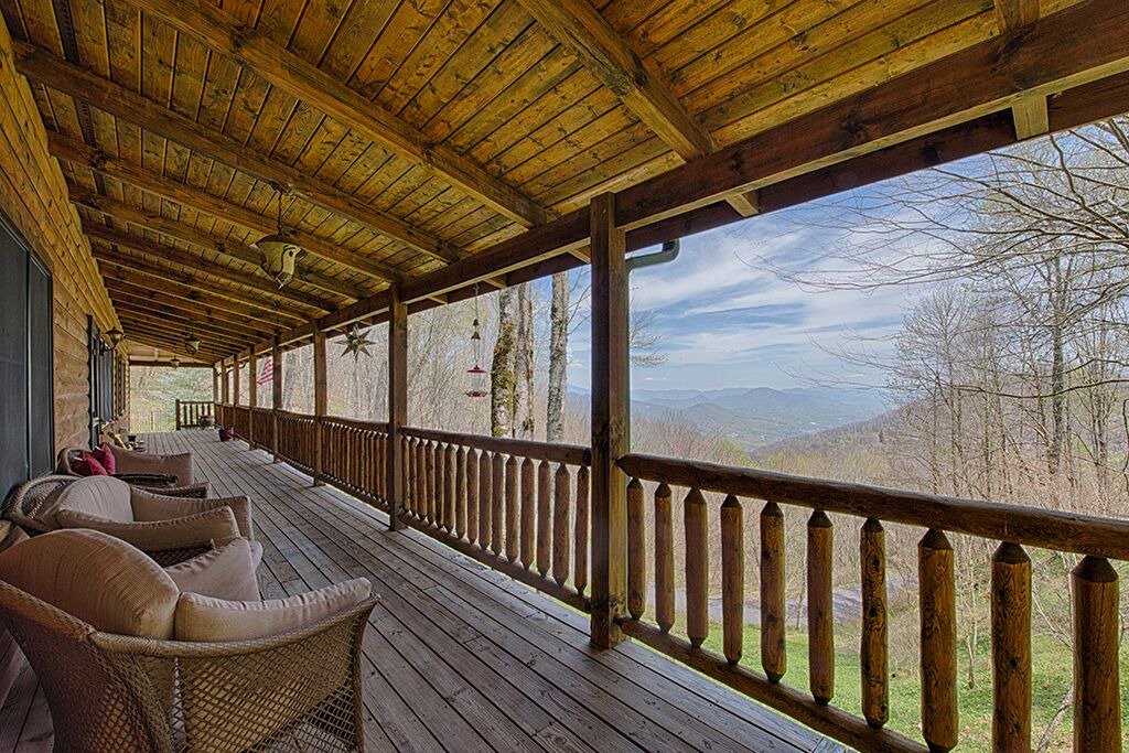 Photo of Patio Balcony in Waynesville